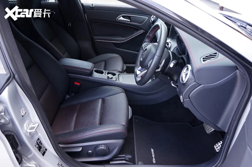 晒的烫怎么降温才靠谱?冰球突破豪华版夏天座椅(图3) 晒的烫怎么降温才靠谱?冰球突破豪华版夏天座椅(图3)